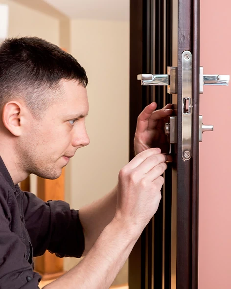 : Professional Locksmith For Commercial And Residential Locksmith Services in Downey, CA