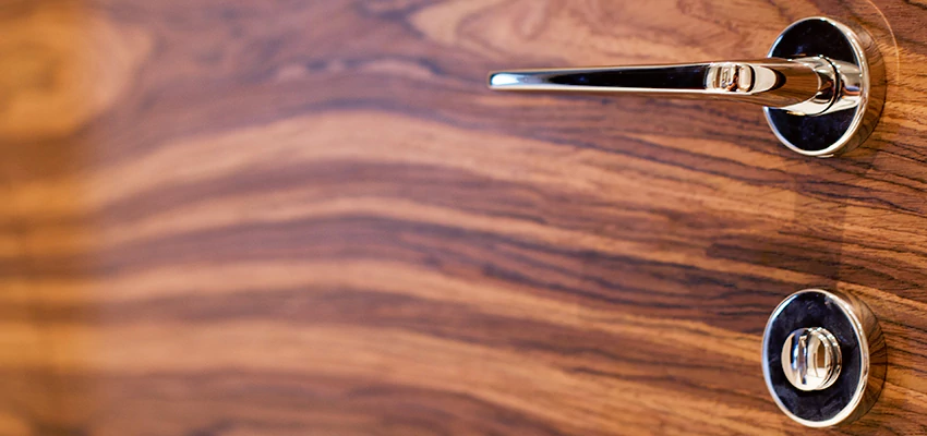 On Demand Locksmith For Key Fobs Repair in Downey, California