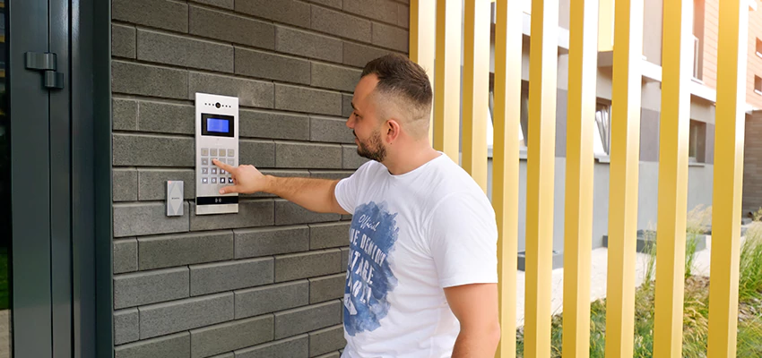 Locksmith Company For Smart Lock System Installation in Downey, California